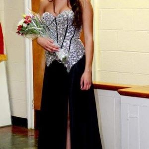 Jasz couture prom dress